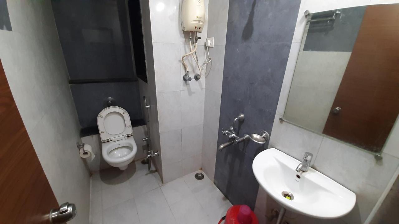 City Palace Hotel होटल सिटी पैलेस Nashik Εξωτερικό φωτογραφία