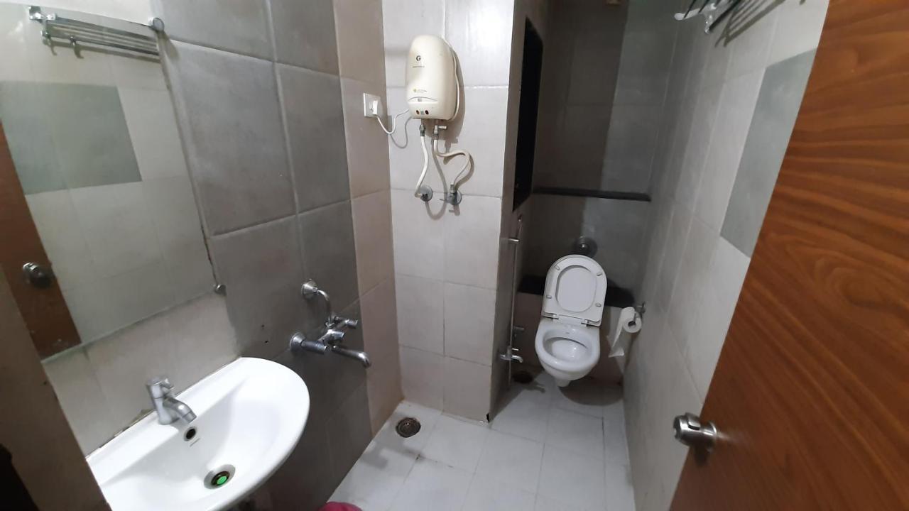 City Palace Hotel होटल सिटी पैलेस Nashik Εξωτερικό φωτογραφία