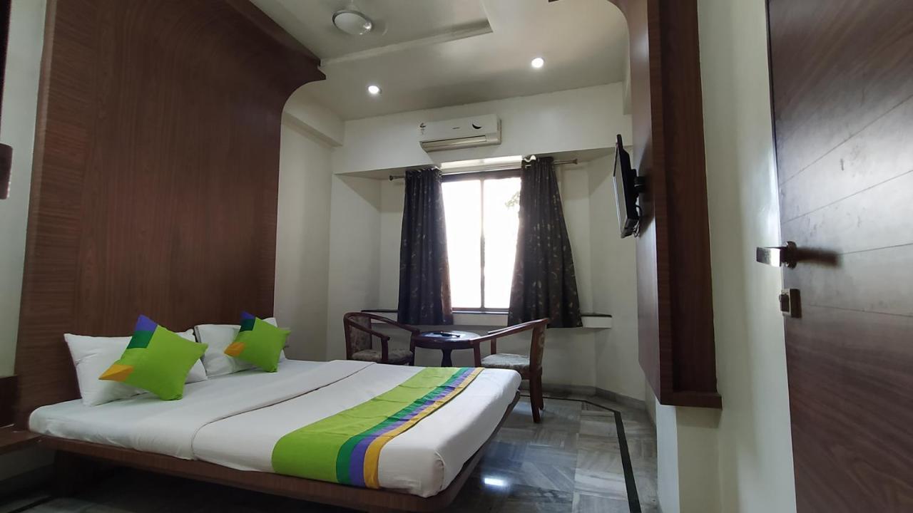 City Palace Hotel होटल सिटी पैलेस Nashik Εξωτερικό φωτογραφία