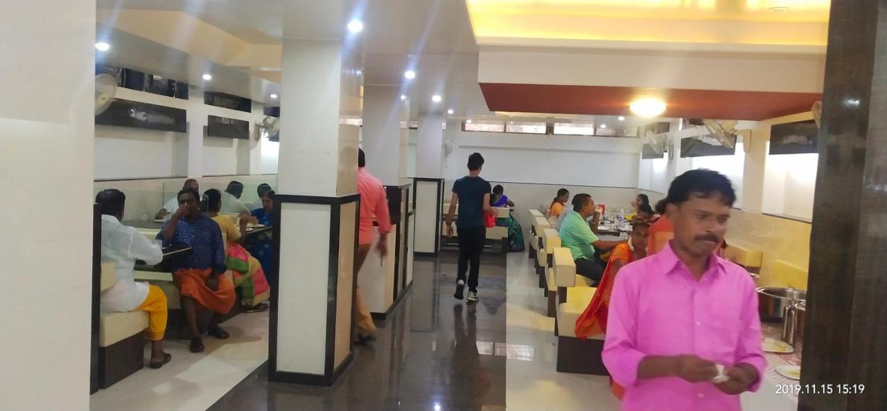 City Palace Hotel होटल सिटी पैलेस Nashik Εξωτερικό φωτογραφία