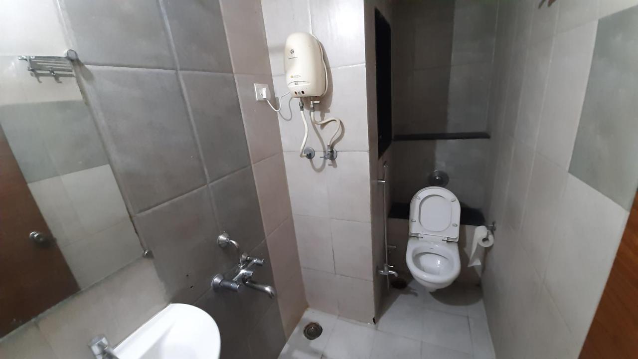 City Palace Hotel होटल सिटी पैलेस Nashik Εξωτερικό φωτογραφία
