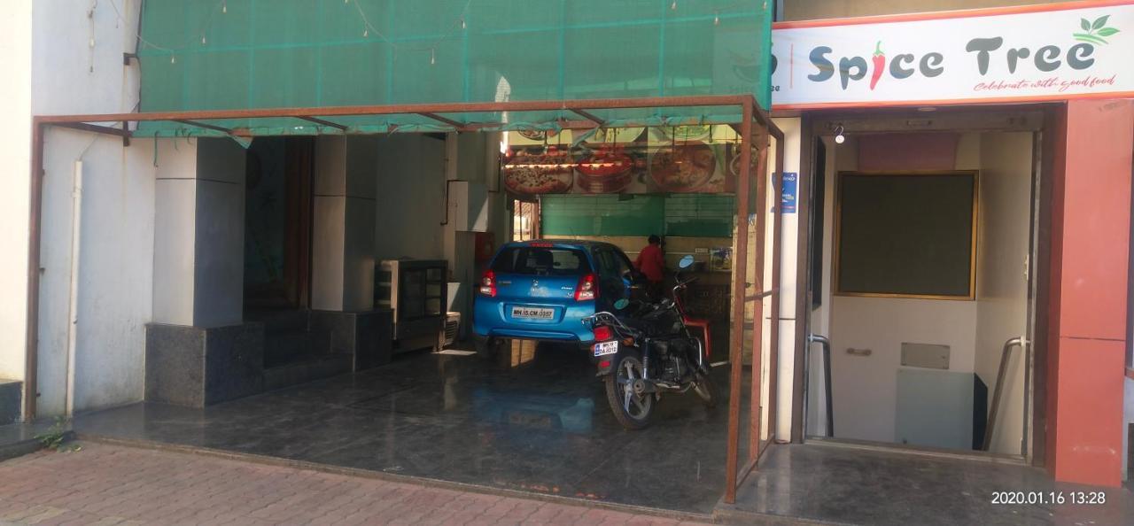 City Palace Hotel होटल सिटी पैलेस Nashik Εξωτερικό φωτογραφία