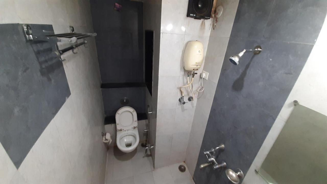 City Palace Hotel होटल सिटी पैलेस Nashik Εξωτερικό φωτογραφία